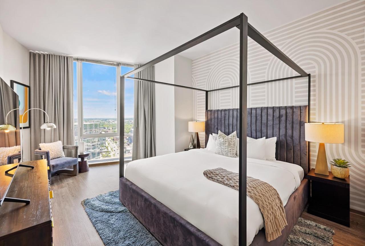 Placemakr Premier Sobro Nashville Exteriér fotografie A bedroom at the West Hollywood Edition