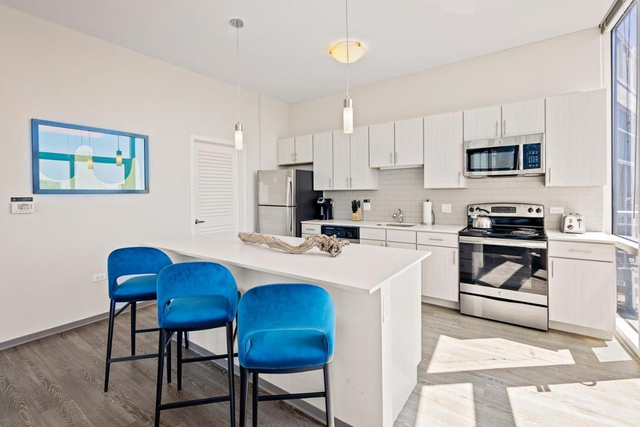 Placemakr Premier Sobro Nashville Exteriér fotografie The kitchen in a typical apartment at The Standard