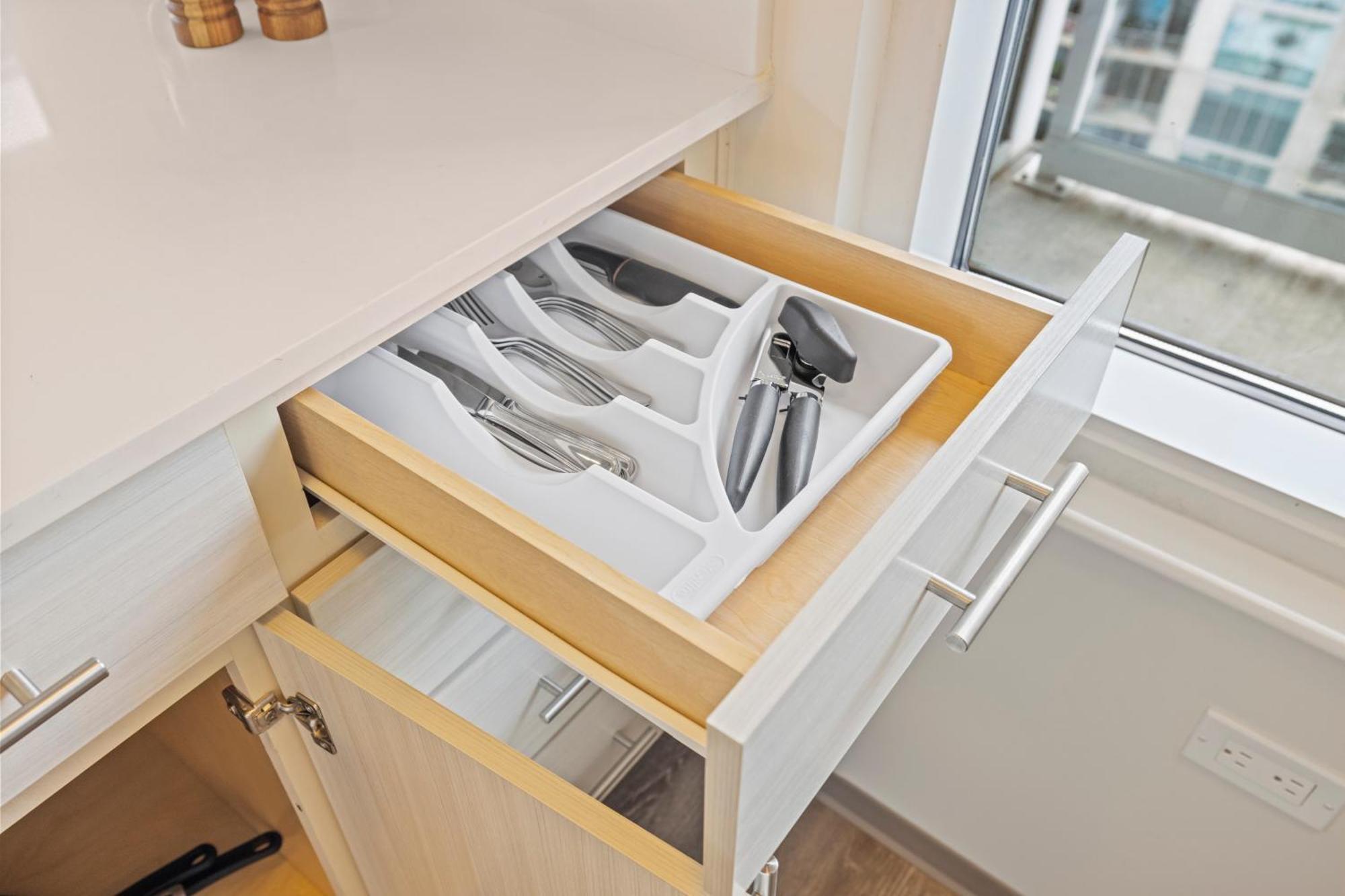 Placemakr Premier Sobro Nashville Exteriér fotografie A cutlery drawer